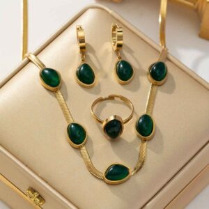 FASHION ACCESSORIES CHAIN