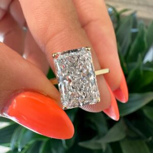 Lab Grown Diamond Ring , 4 CT Radiant Cut Lab Diamond Engagement Ring , Radiant Cut , Lab Created Diamond Ring IGI Certified , Lab Diamond